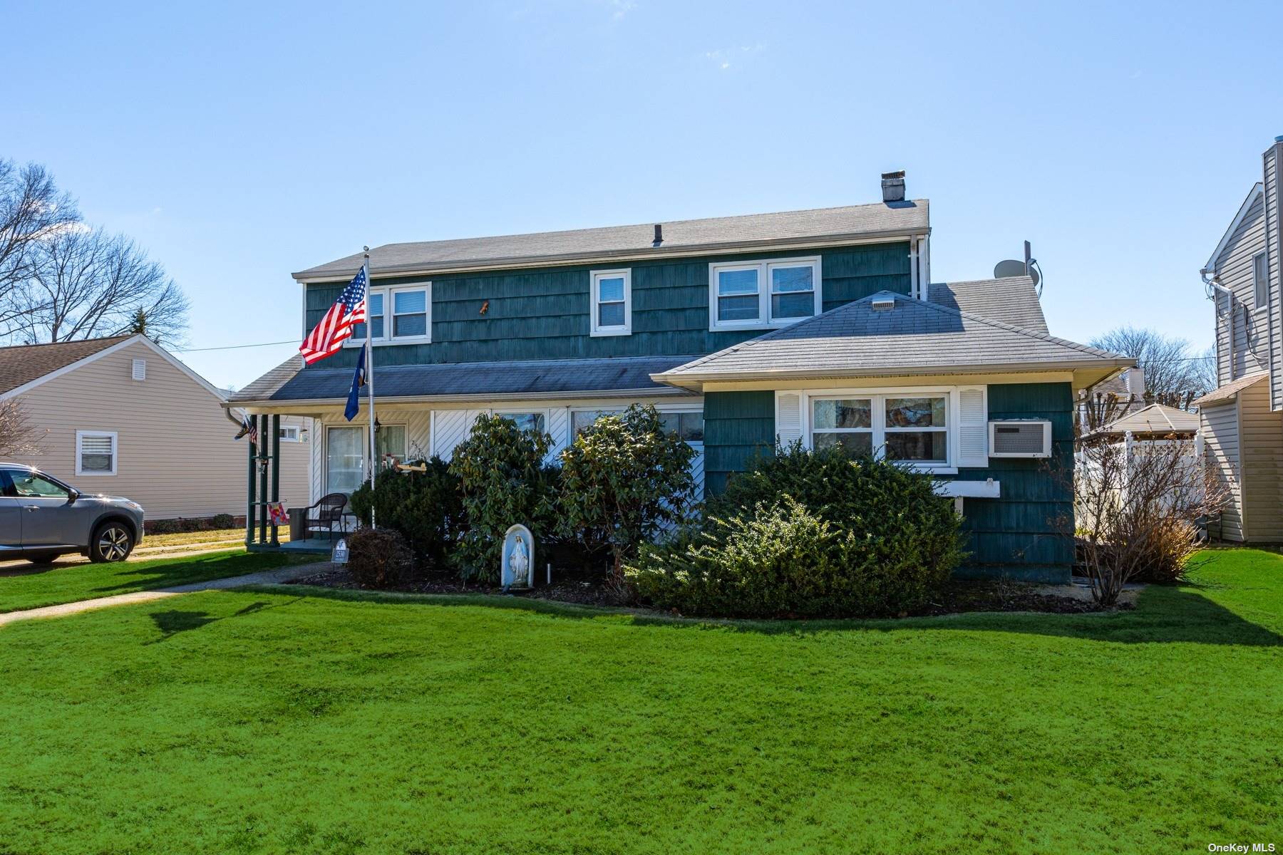 Bush St, East Meadow, NY 11554