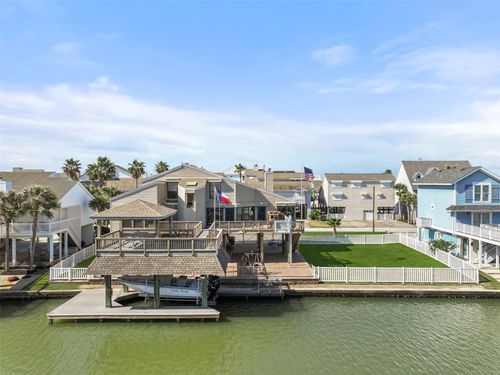 3408 Jolly Roger Cir, Galveston, TX, 77554 | Card Image