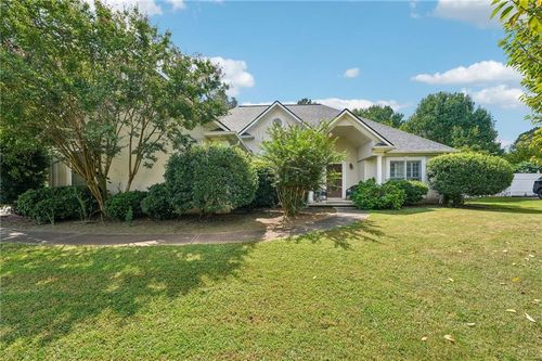 122 Acadian Dr, Stockbridge, GA, 30281-6043 | Card Image