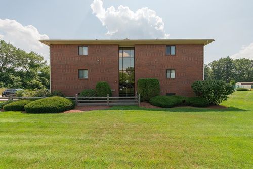 433 Abbott Farm Ln, Hudson, NH, 03051-3693 | Card Image