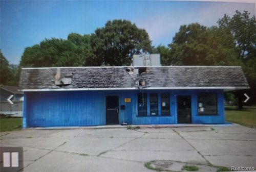 3004 Michigan Ave W, Battle Creek, MI, 49037-1141 | Card Image