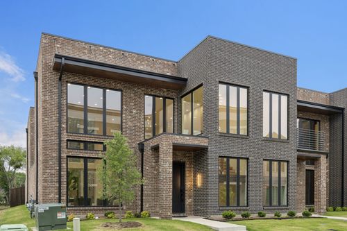 211 Morningside Dr, Roanoke, TX, 76262-6610 | Card Image