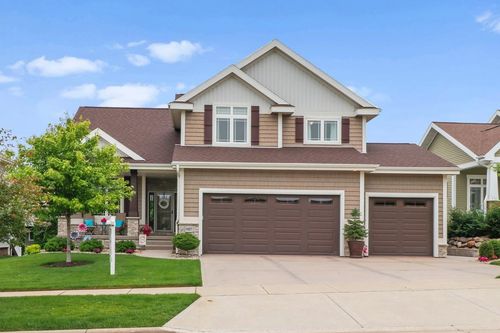 1007 Waterford Lane, WAUNAKEE, WI, 53597 | Card Image
