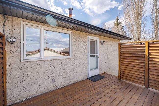8408 Addison Dr Se, House other with 4 bedrooms, 2 bathrooms and 3 parking in Calgary AB | Image 27