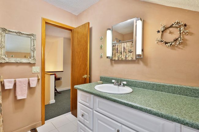 627 Glen Rd, House other with 4 bedrooms, 2 bathrooms and null parking in Peru VT | Image 31