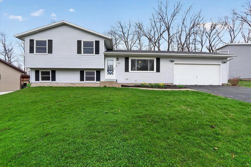 310 Ash Street, Oregon, WI, 53575 | Card Image