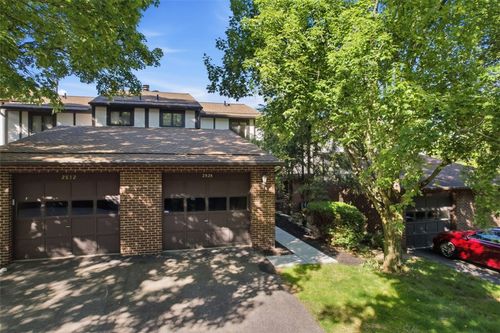 2828 Bingham Dr, Pittsburgh, PA, 15241-3923 | Card Image