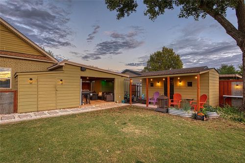 517 N Booth Ave, Elk City, OK, 73644-3645 | Card Image