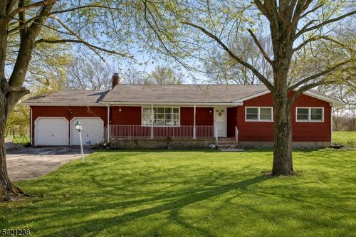 74 Maple Ln, Hardwick, NJ, 07825-9682 | Card Image