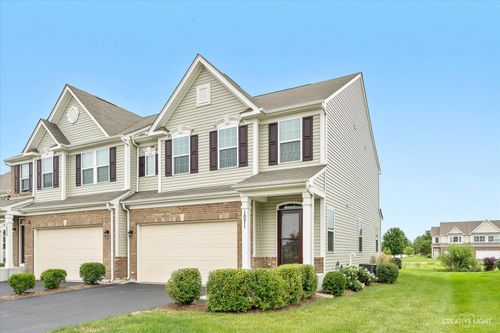 1071 Sears Circle, Elburn, IL, 60119 | Card Image