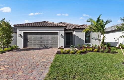 3922 E Hampton Cir, ALVA, FL, 33920-4762 | Card Image