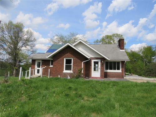 1878 Bakerstown Rd, Tarentum, PA, 15084-3213 | Card Image