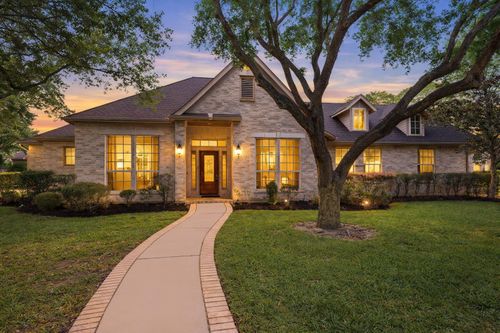 59 Champion Villa Dr, Houston, TX, 77069-1425 | Card Image