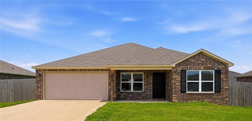 905 W Tanner Dr, Siloam Springs, AR, 72761-7239 | Card Image