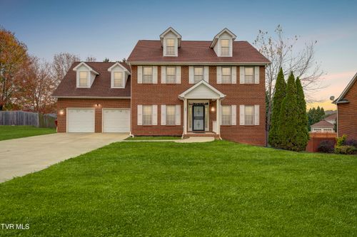 1402 Lake Ridge Square, Johnson City, TN, 37601 | Card Image