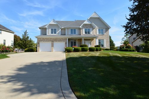 1475 Falcon Ln, Hoffman Estates, IL, 60192-4545 | Card Image