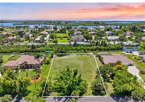 305 Spaniards Rd, PLACIDA, FL, 33946-2263 | Card Image