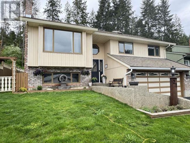 27 Preston Cres, House other with 4 bedrooms, 2 bathrooms and 4 parking in Enderby BC | Image 4
