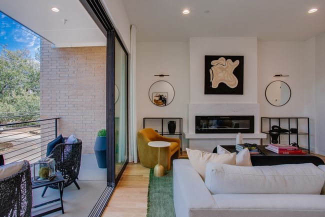 UNIT-108 - 805 Pavillion St, Condo with 3 bedrooms, 4 bathrooms and null parking in Dallas TX | Image 26