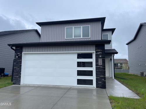 126 Marshall Loop, Bismarck, ND, 58504-1001 | Card Image