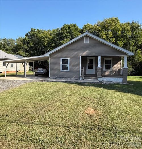 427 W Whitley St, Norwood, NC, 28128-7790 | Card Image
