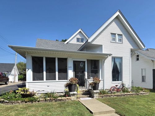 320 E Hendricks St, Greensburg, IN, 47240-1747 | Card Image