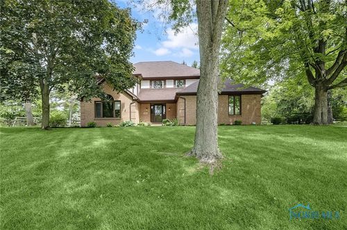 1626 Woodstream Rd, Perrysburg, OH, 43551-1080 | Card Image