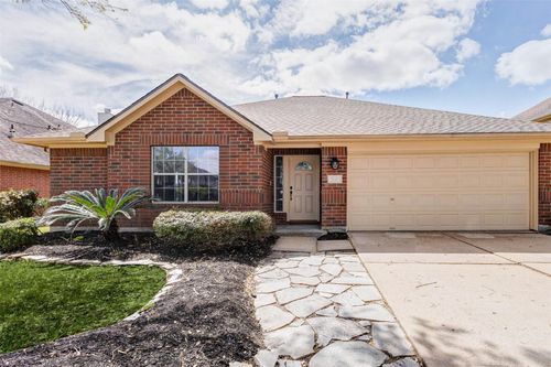 5110 Blanco Dr, Pearland, TX, 77584-1434 | Card Image