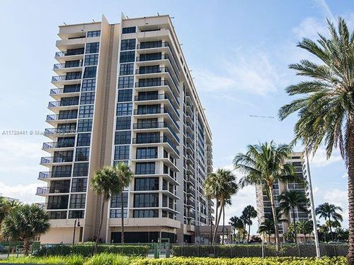 ph1-2049 S Ocean Dr, Hallandale Beach, FL, 33009-6644 | Card Image