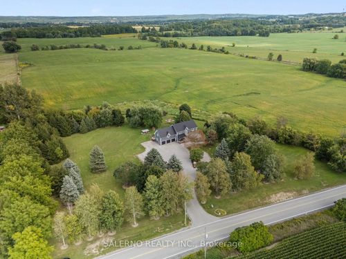16455 10th Concession, Schomberg, ON, L0G1T0 | Card Image