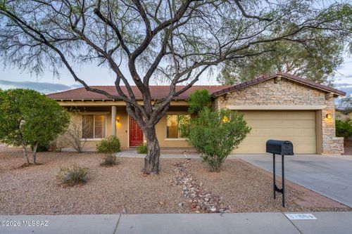 9795 S Camino De La Artina, Vail, AZ, 85641-2063 | Card Image