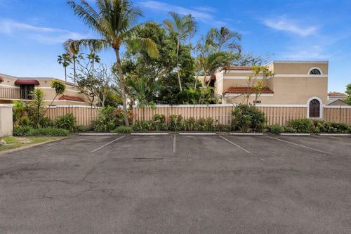 b-3975 Village Dr, Delray Beach, FL, 33445-2961 | Card Image
