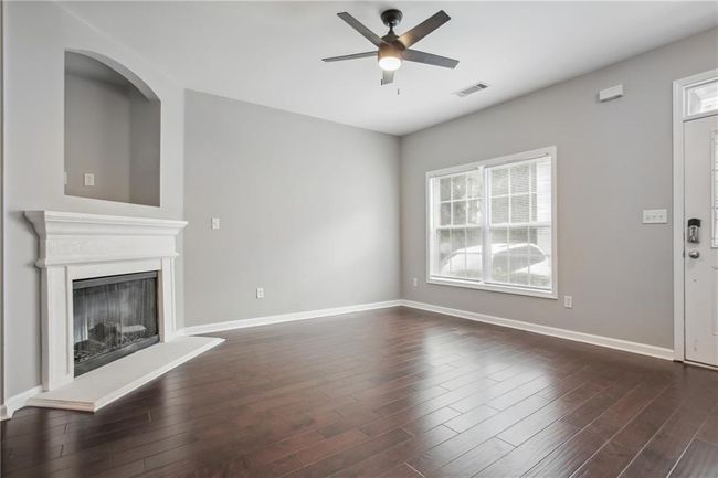 2360 Johnson Rd Ne, Townhouse with 3 bedrooms, 3 bathrooms and null parking in Atlanta GA | Image 6