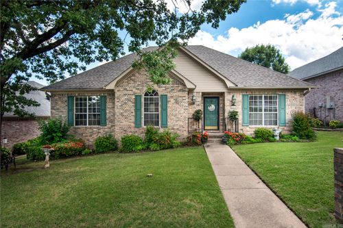 1315 Gleneagles Court, Little Rock, AR, 72211 | Card Image