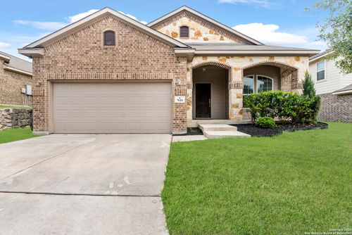 7616 Mission Smt, Boerne, TX, 78015-6552 | Card Image