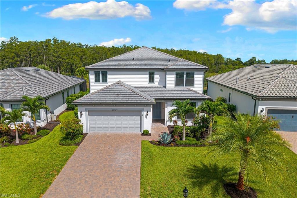 Residential in ESTERO 5