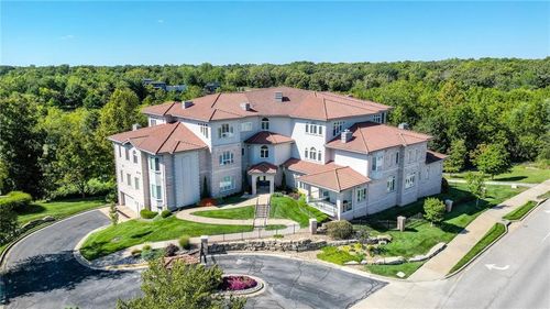 ste-104-12600 Pflumm Rd, Olathe, KS, 66062-3896 | Card Image