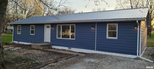 308 Red Bud St, Payson, IL, 62360-1137 | Card Image