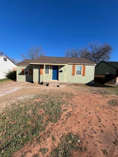 1457 Green St, Abilene, TX, 79603-4827 | Card Image