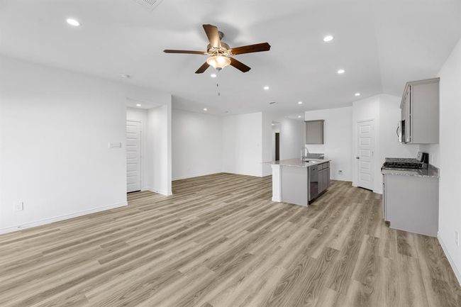 5660 Woodduck, House other with 4 bedrooms, 3 bathrooms and 2 parking in Orange TX | Image 6