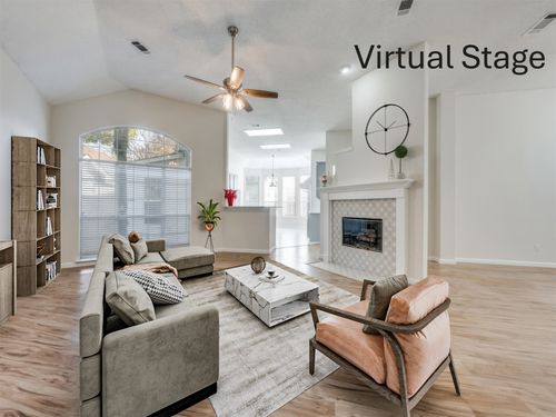 214 Jennifer Ln, Arlington, TX, 76002-2792 | Card Image