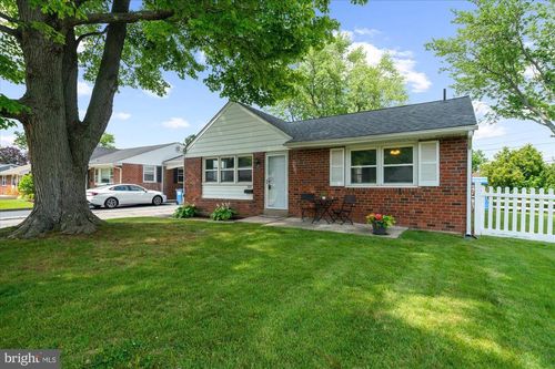 103 Lawnton Rd, NORRISTOWN, PA, 19401-1808 | Card Image