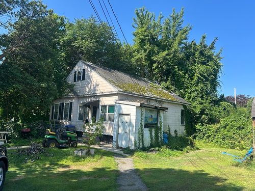 3 Thissell St, Methuen, MA, 01844-5935 | Card Image