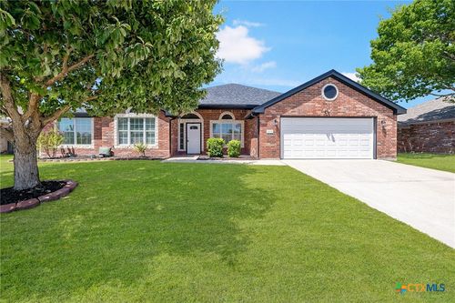 3601 Barbed Wire Dr, Killeen, TX, 76549-2401 | Card Image