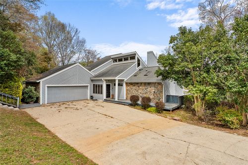 1493 Iroquois Dr, Seneca, SC, 29672-7965 | Card Image