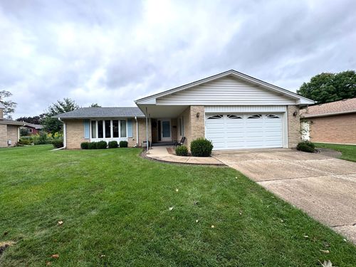 1610 E Dogwood Lane, Mount Prospect, IL, 60056 | Card Image