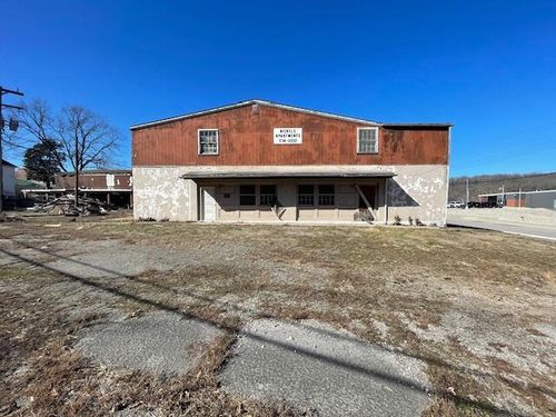 404 School St, Waynesville, MO, 65583-2560 | Card Image