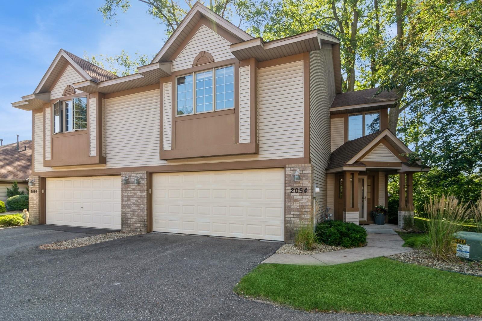 Holloway Ave, Saint Paul, MN 55109
