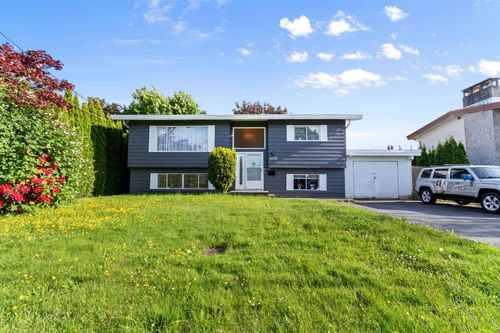 9476 Paula Cres, Chilliwack, BC, V2P6H2 | Card Image