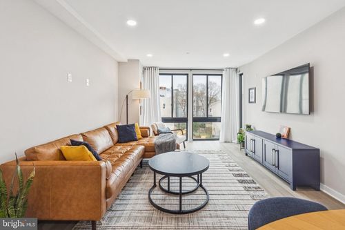 301-50-1648-50 Ridge Ave, PHILADELPHIA, PA, 19130-2135 | Card Image